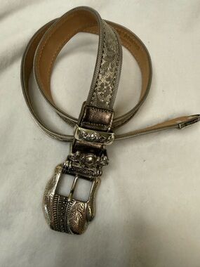Streets Ahead Metallic Silver Embossed Leather Belt with Ornate Silver Buckle